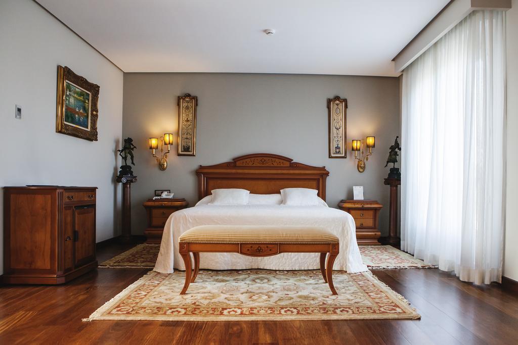 Hotel Rios Сан Адриан Экстерьер фото