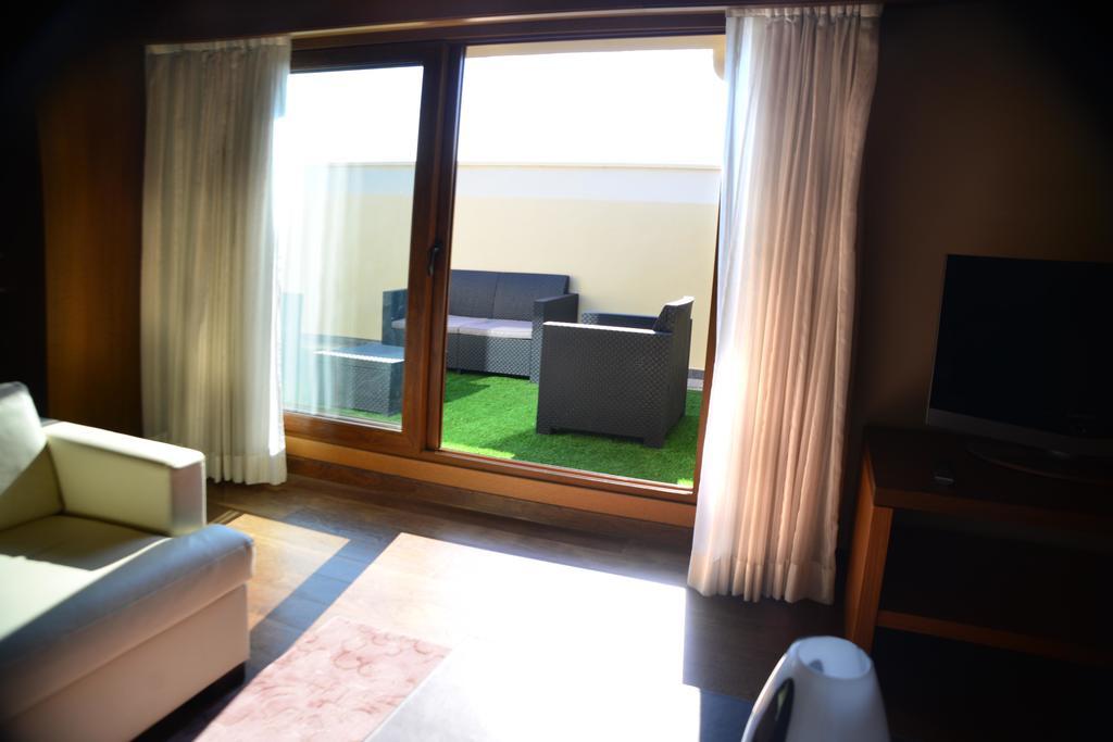 Hotel Rios Сан Адриан Экстерьер фото