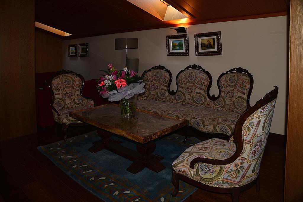 Hotel Rios Сан Адриан Экстерьер фото